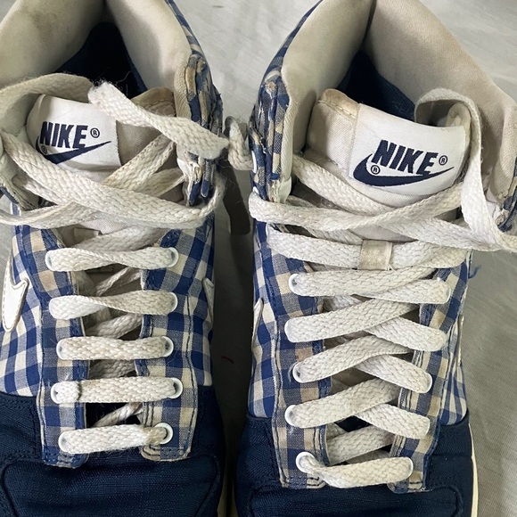 Nike youth size 5 1/2 - Kids high top Checkered Sneakers - Picture 16 of 16
